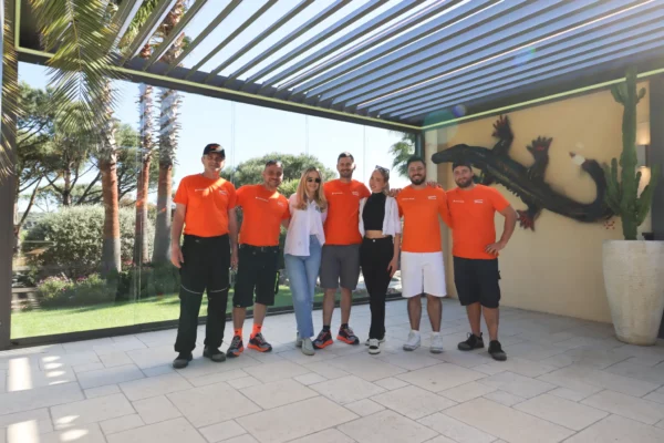 Davina Shania Geiss Mit Schweng Team